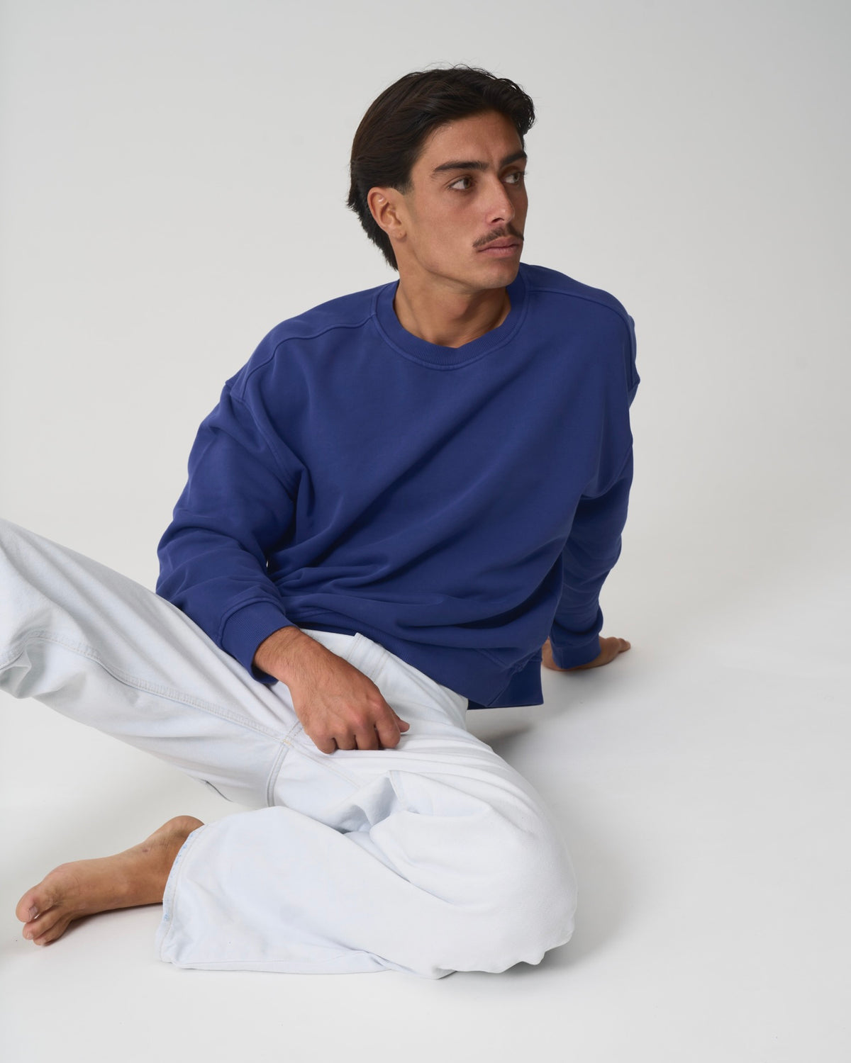 Chilli Unisex Crew Sweater Washed Blue