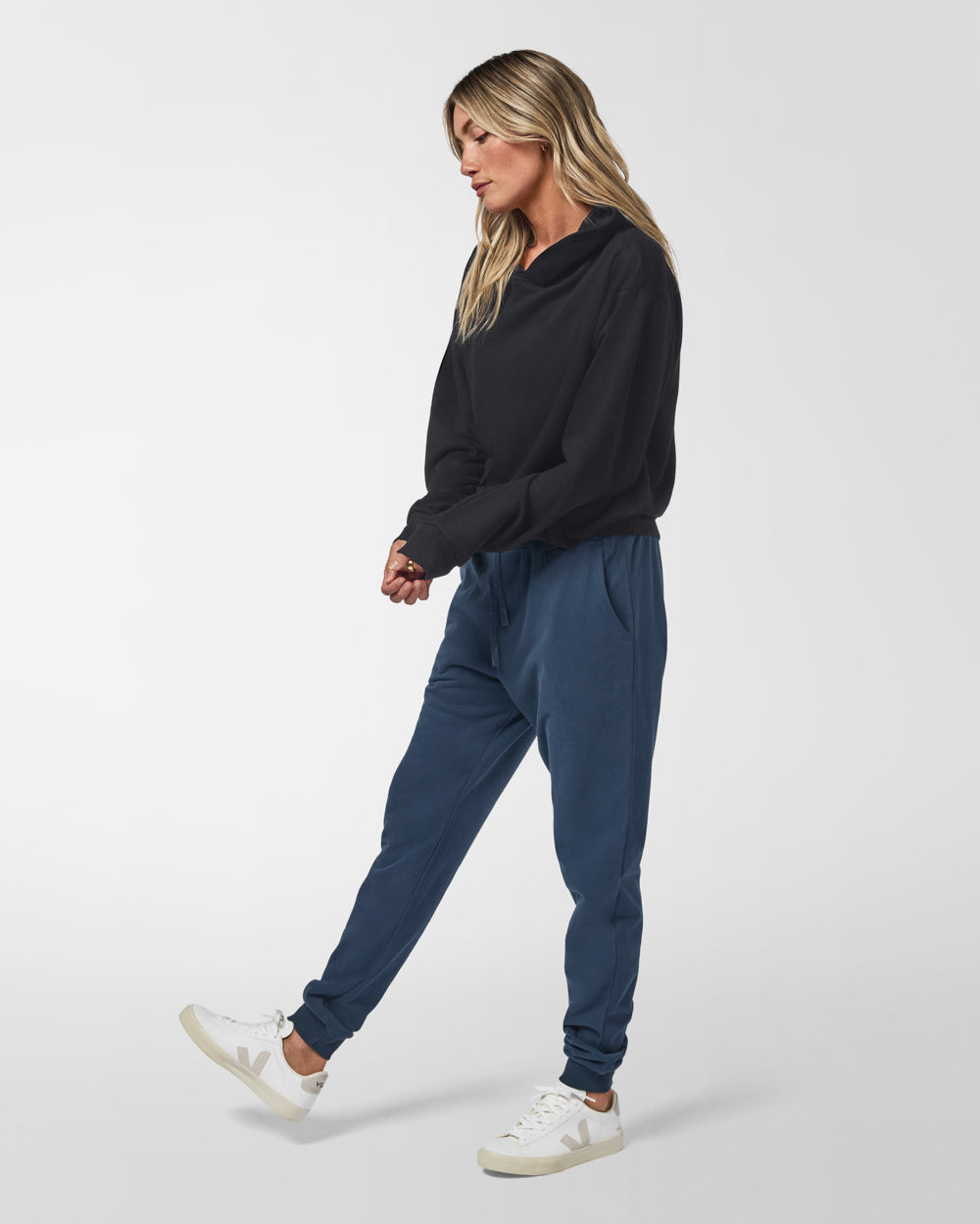 Traveler Premium Jogger Navy Sweatpants The Sauce Basics