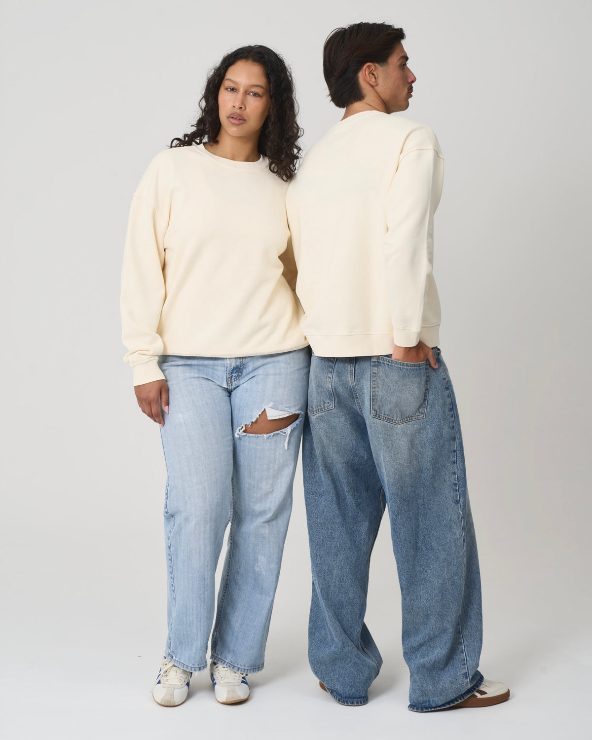 Chilli Unisex Crew Sweater Crēme